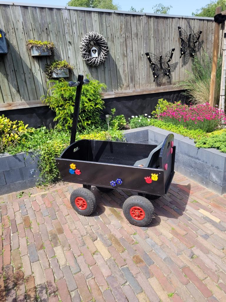 Bolderkar in goede staat met zitje, Ophalen, Gebruikt