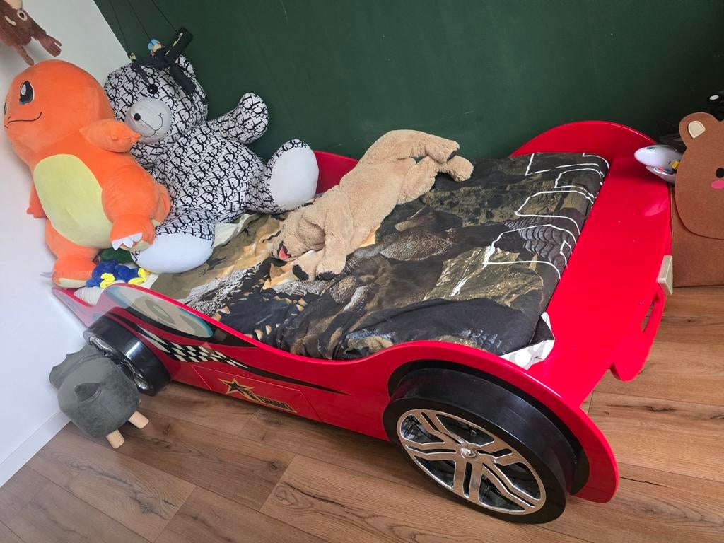 Autobed rood 90x200 (excl. matras en knuffels), Ophalen of Verzenden
