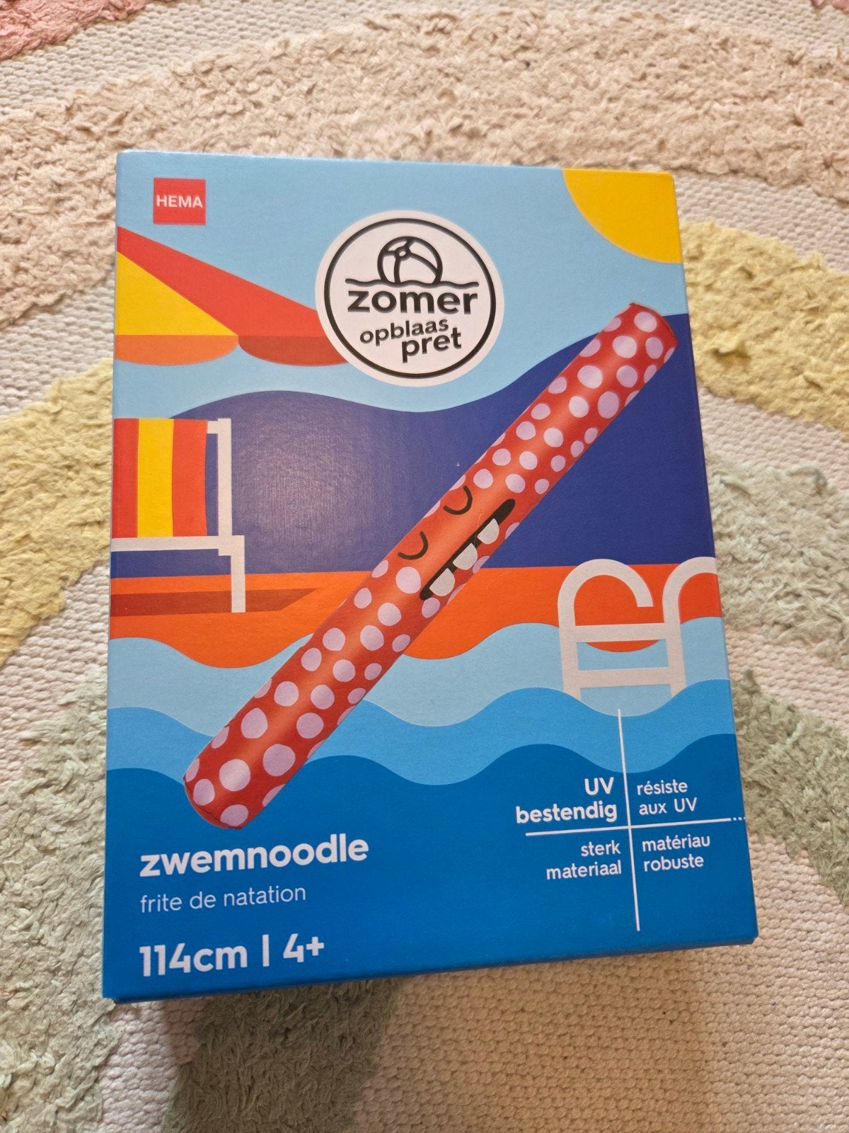 Nieuw: zwemnoodle 114 cm Hema - Ongebruikt 
Ik heb er 2 te k, Ophalen of Verzenden, Nieuw