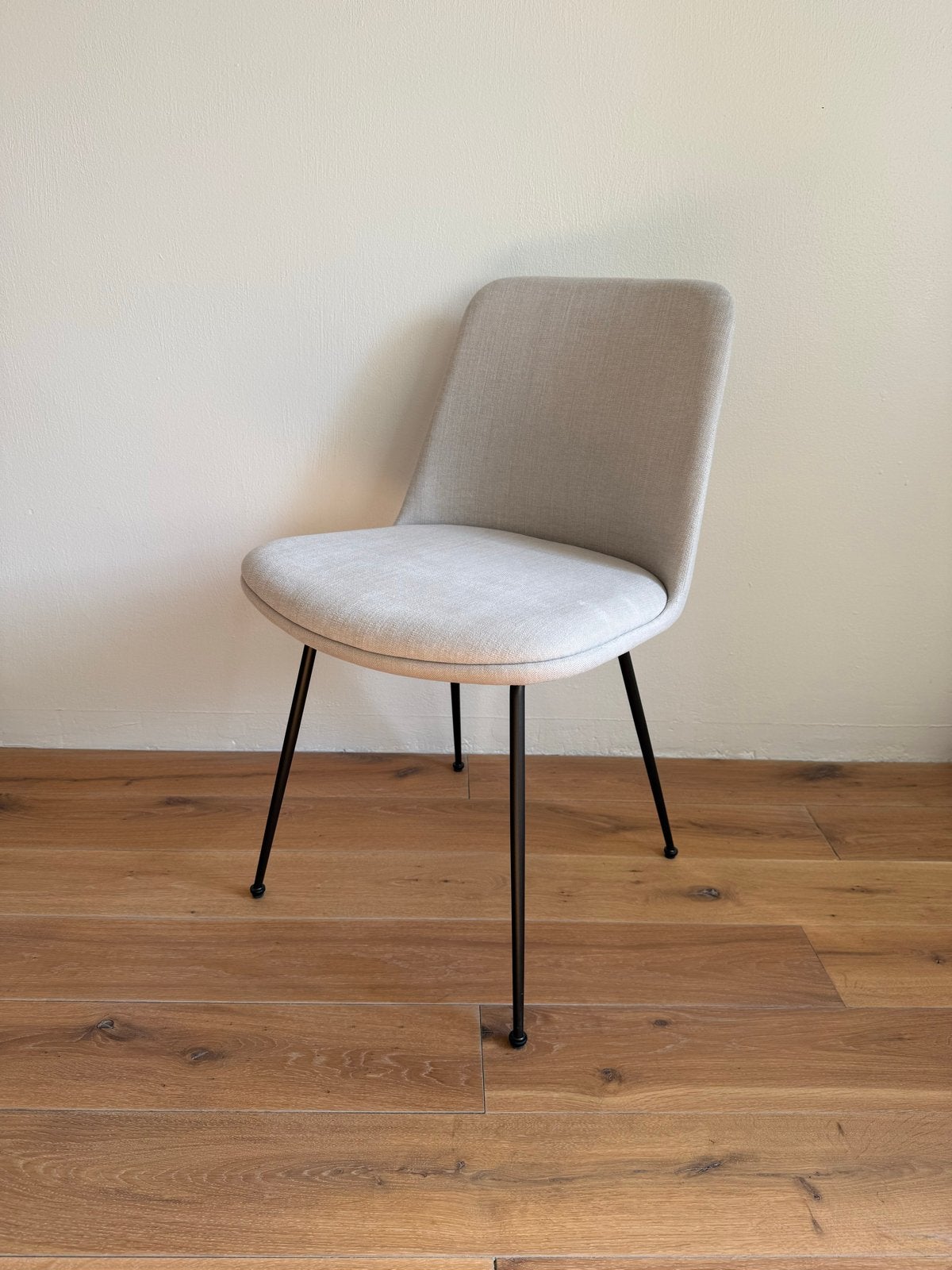 &Tradition Rely HW9 stoel, Ophalen, Zo goed als nieuw, Scandinavische, Metaal