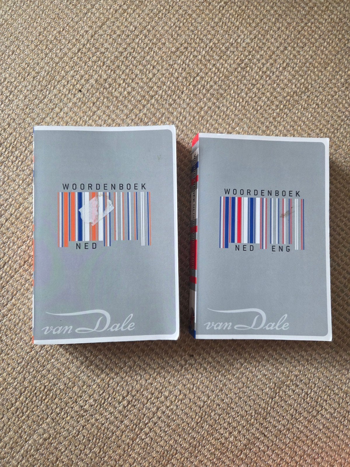 Van Dale Woordenboeken: Nederlands & Nederlands-Engels, Ophalen of Verzenden, Zo goed als nieuw, Van Dale, Nederlands