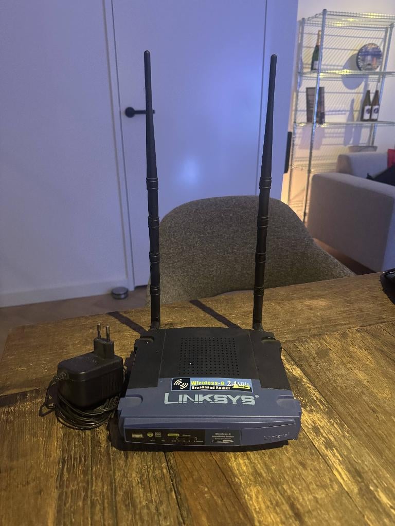 Linksys WRT54GL met DD-WRT + XXL antennes, Ophalen, Gebruikt, Router, Linksys