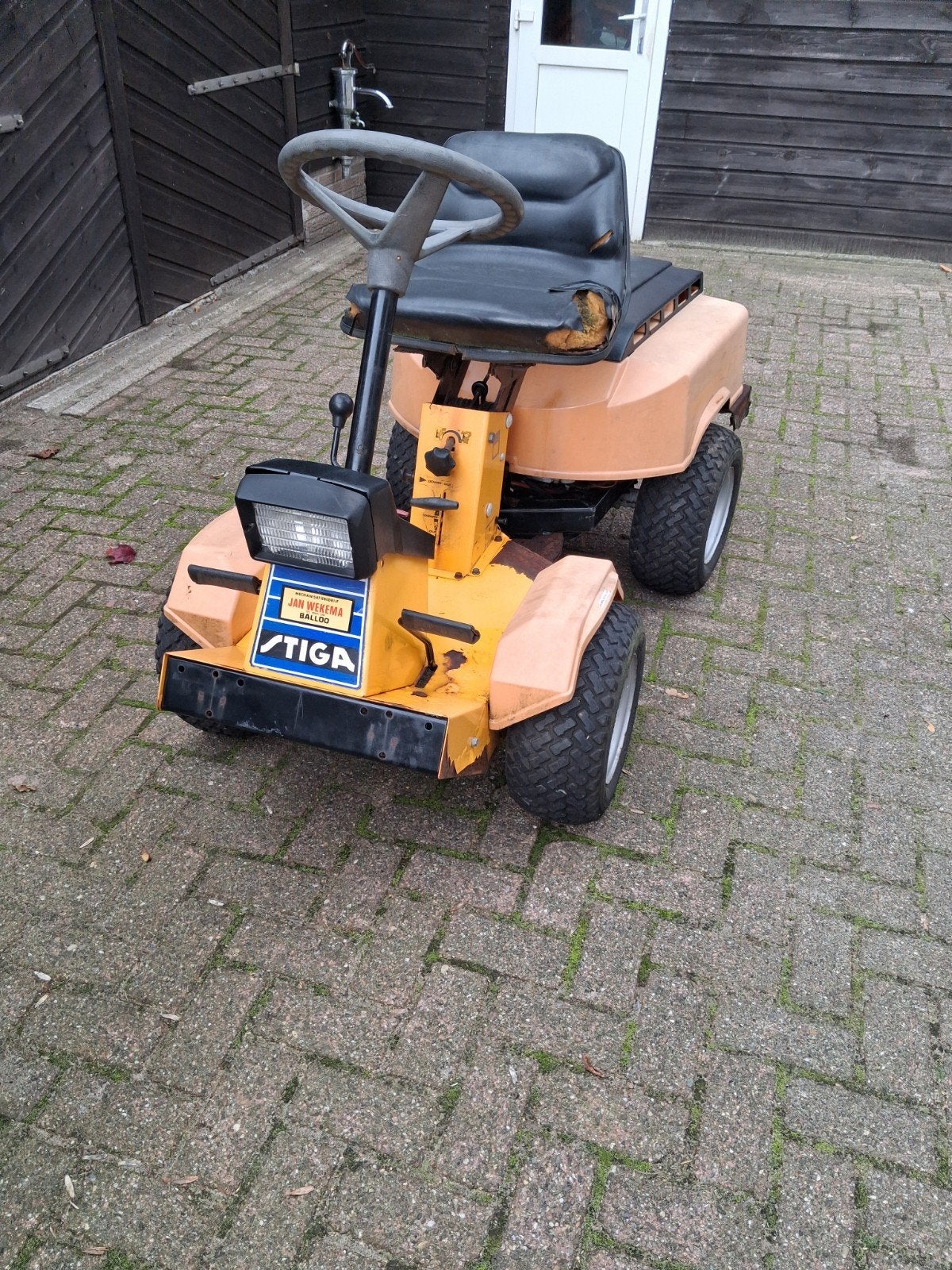 stiga zitmaaier zonder maaidek 12,5 pk motor, Ophalen, Gebruikt, Stiga, Versnellingen