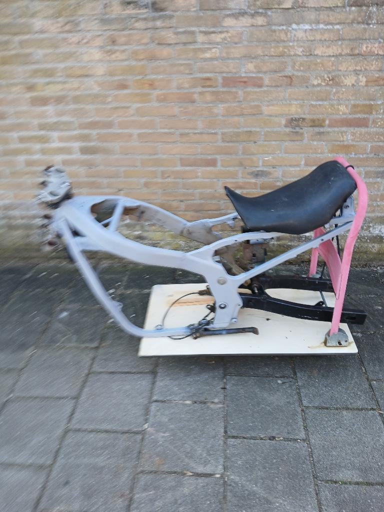 achterbrug  gs500 e + onderdelen, Motoren, Ophalen, Gebruikt