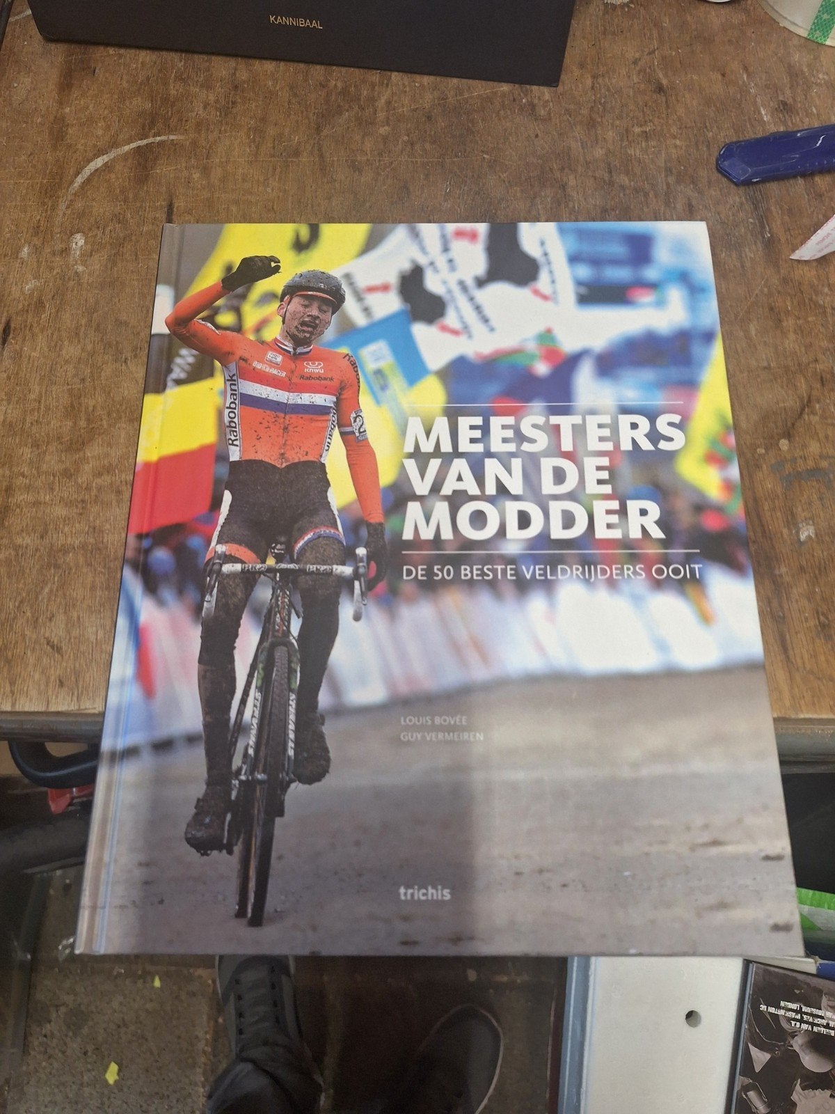 Meesters van de Modder: De 50 Beste Veldrijders Ooit, Ophalen of Verzenden, Zo goed als nieuw