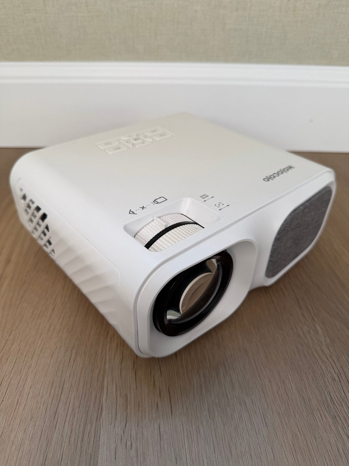 Hojocojo Projector - Compacte en veelzijdige beamer, Ophalen of Verzenden, Zo goed als nieuw, LED, Overige resoluties