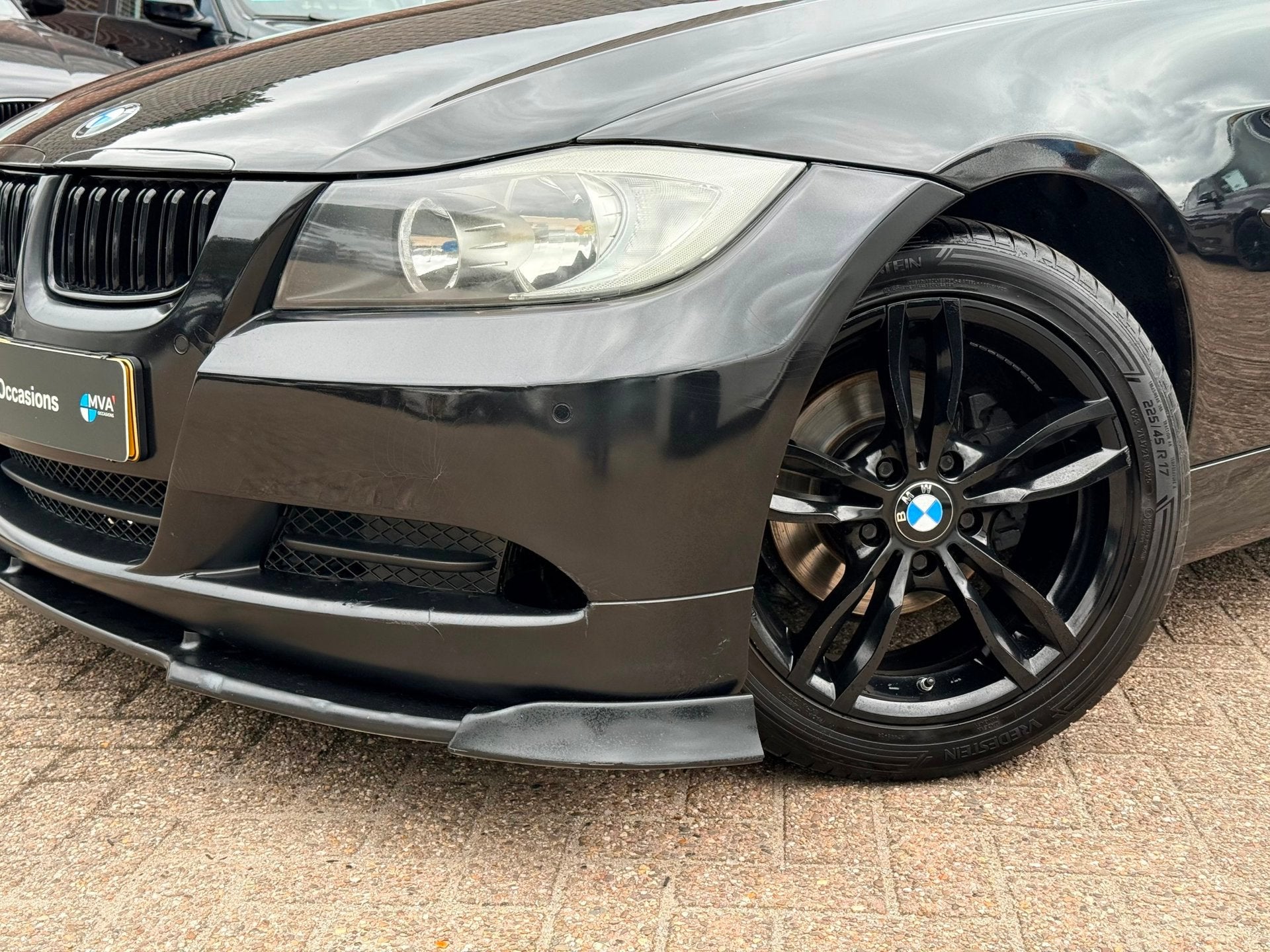 BMW 3-serie 320i High Executive |INRUIL KOOPJE!|Leder|Climat, Achterwielaandrijving, Beige, 4 cilinders, 150 pk