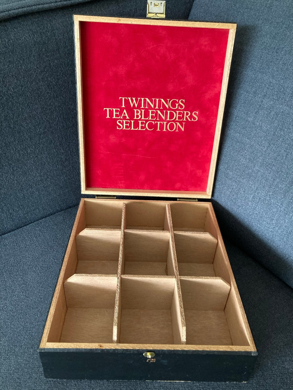 Twinings Tea Blenders Selection houten theedoos, Minder dan 50 cm, Gebruikt, Ophalen of Verzenden, 5 – 50