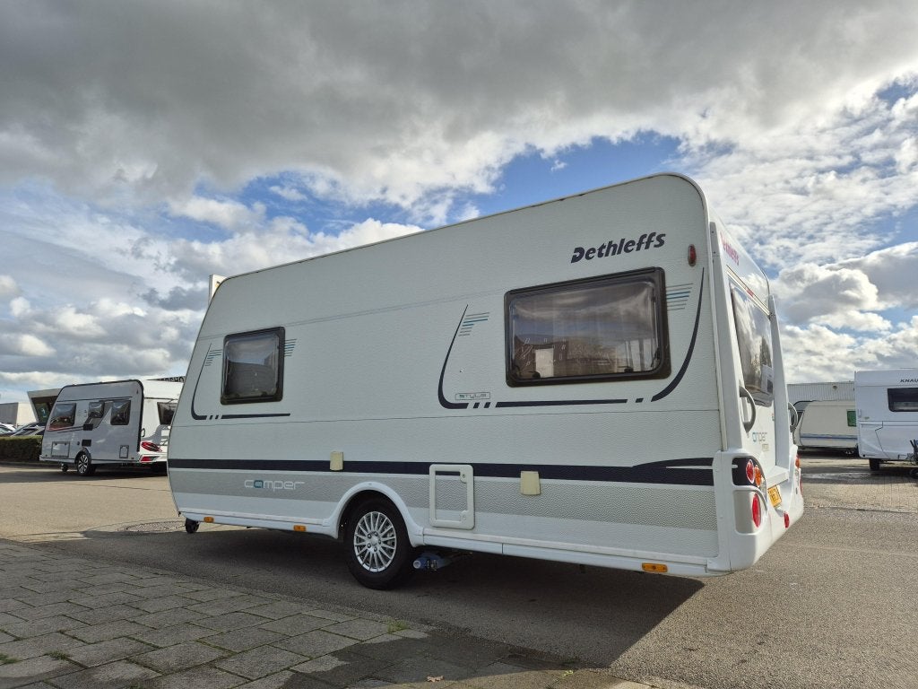 Dethleffs Camper Style 430 DB MOVER - VOORTENT - LUIFEL, Caravans en Kamperen, Caravans, Rondzit, Bedrijf, Dethleffs, Dwarsbed