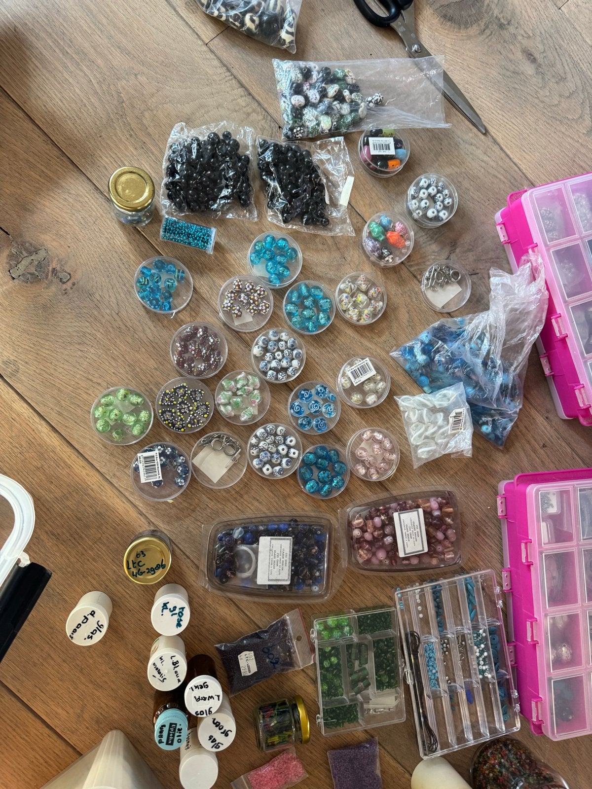 Grote partij kralen en benodigdheden voor sieraden maken, Ophalen of Verzenden, Gebruikt, Kraal