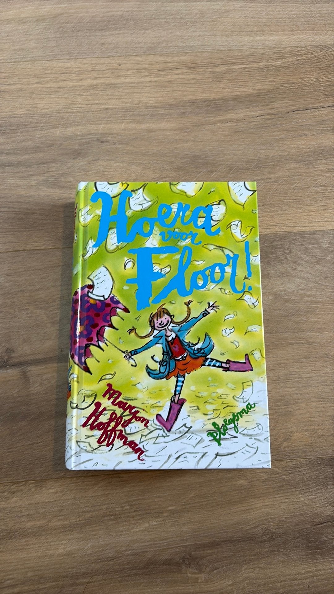 Hoera voor Floor, Ophalen of Verzenden, Zo goed als nieuw, Fictie algemeen