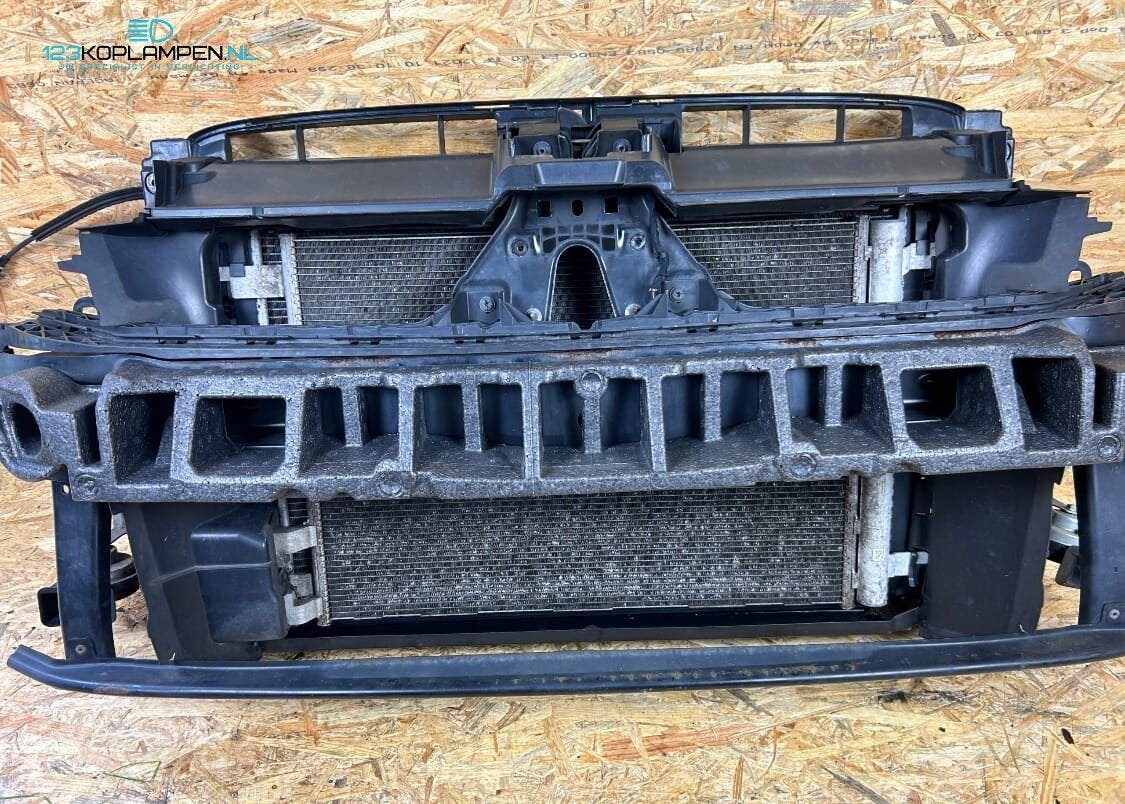 VW Volkswagen Passat B8 1.6 TDI Voorfront koelerpakket radia, Auto-onderdelen, Ophalen, Gebruikt, -, Volkswagen