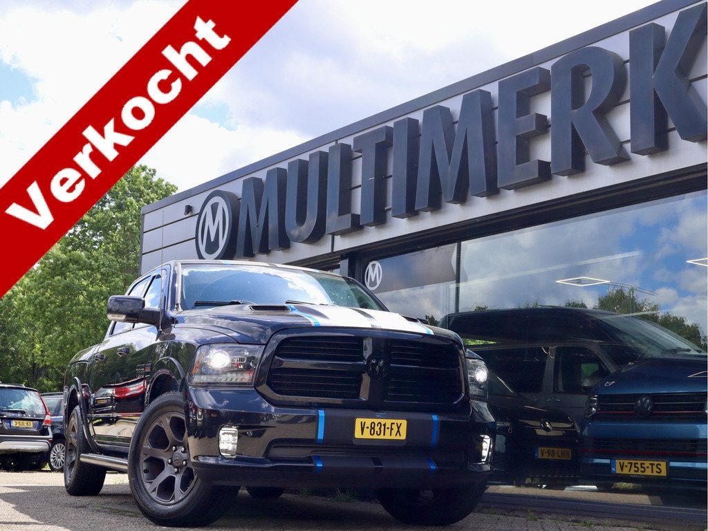 Dodge Ram 1500 5.7 V8 SPORT CREW CAB RAMBOX (bj 2017), Auto's, Dodge, Automaat, Achterwielaandrijving, Gebruikt, 5654 cc