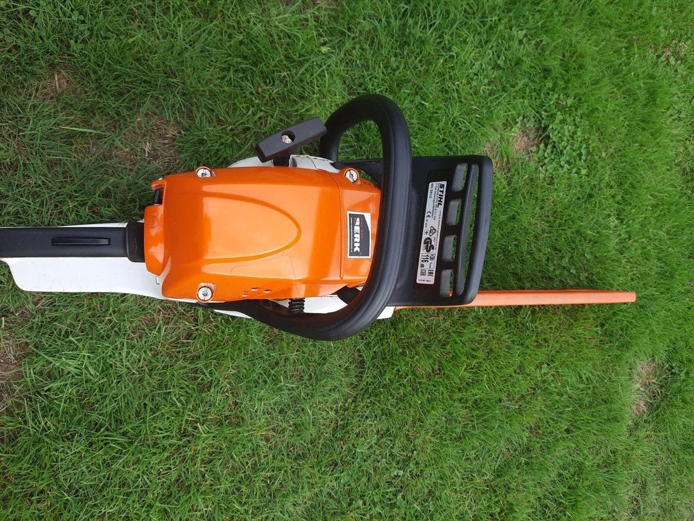 Foto 3 van Stihl MS 251, 40cm ,kettingzaag 2021,extra 1 nieuwe ketting