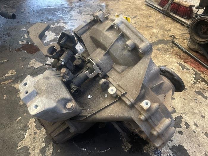 Versnellingsbak van een Audi A3, Gebruikt, -, Verzenden, -