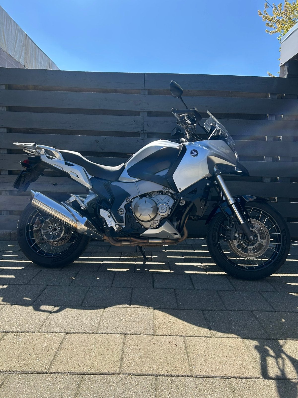 VFR1200X Crosstourer Incl 3 delig kofferset, Motoren, Motoren | Honda, 4 cilinders, Motorrijbewijs A, Particulier, Meer dan 35 kW