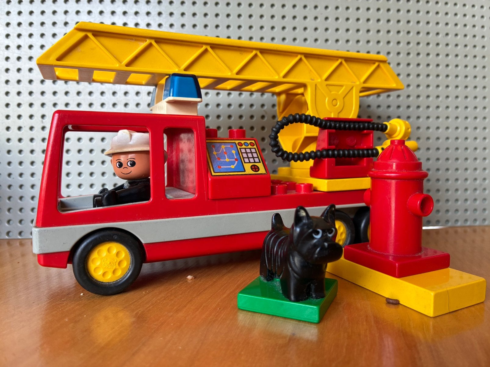 Brandweerauto DUPLO vintage, Ophalen, Gebruikt, Duplo