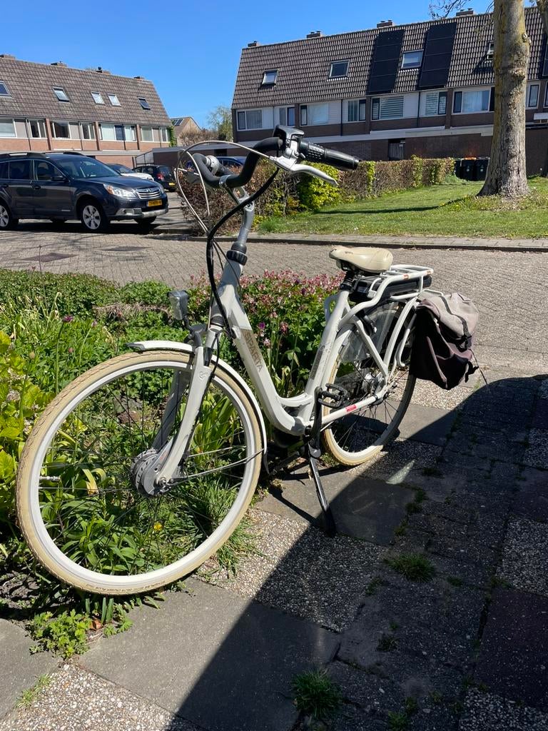 Sparta elektrische moederfiets – defect, Ophalen, Gebruikt, Minder dan 30 km per accu, Sparta