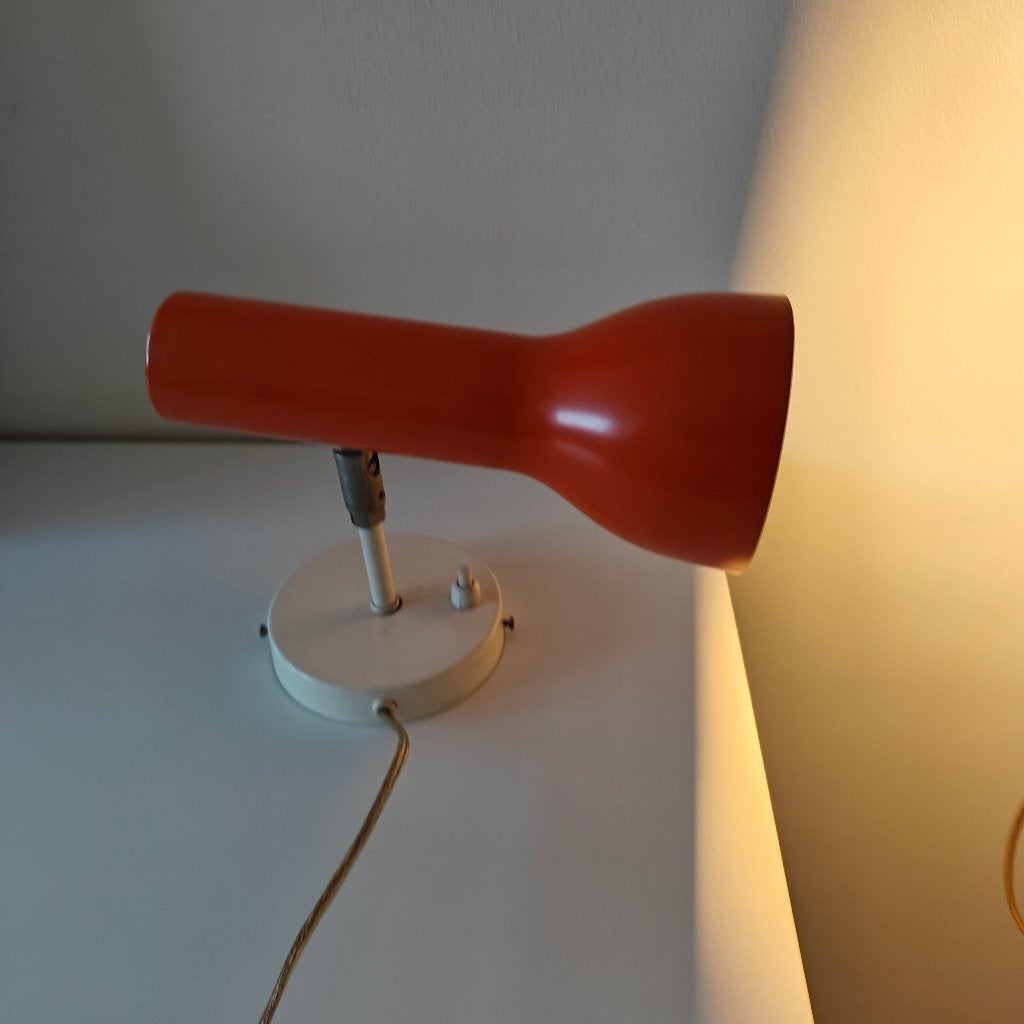 vintage retro Oranje wandlamp, Huis en Inrichting, Lampen | Wandlampen, Ophalen of Verzenden, Gebruikt, Metaal, Oranje