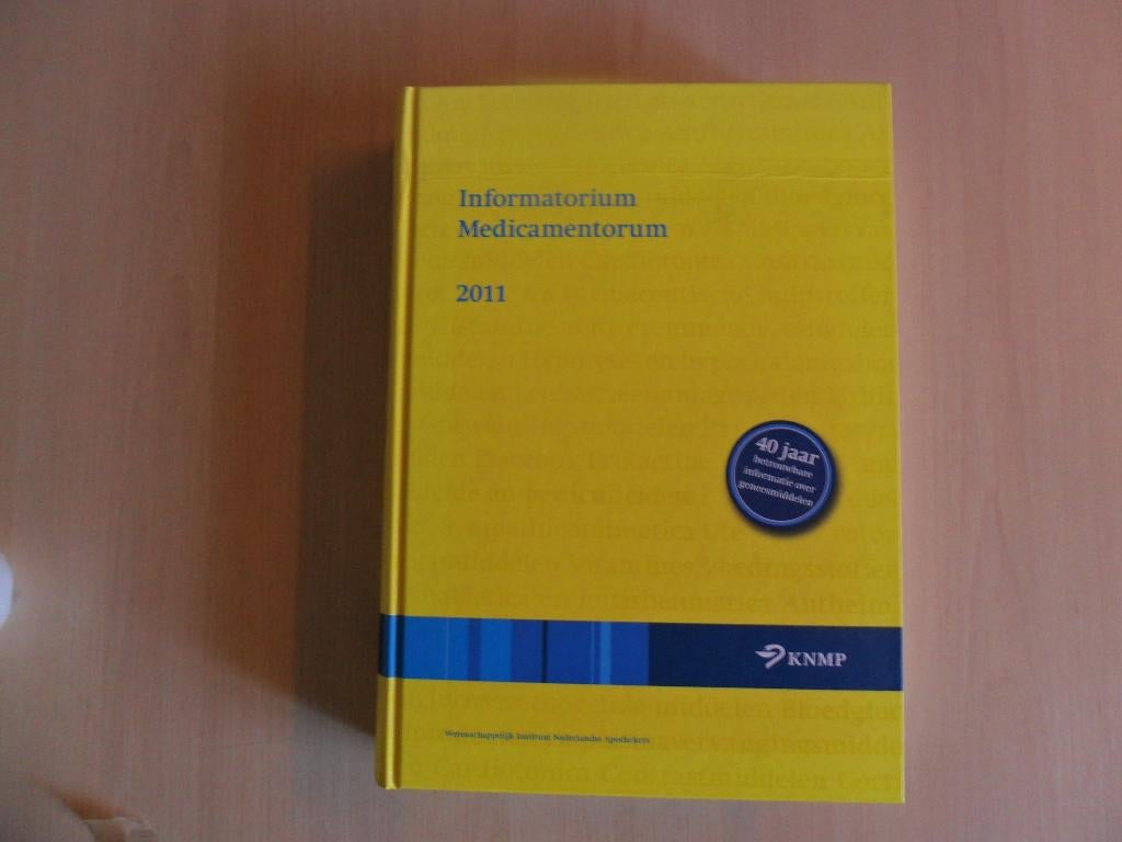 Informatorium Medicamentorum 2011, Ophalen of Verzenden, Alpha, Zo goed als nieuw, HBO