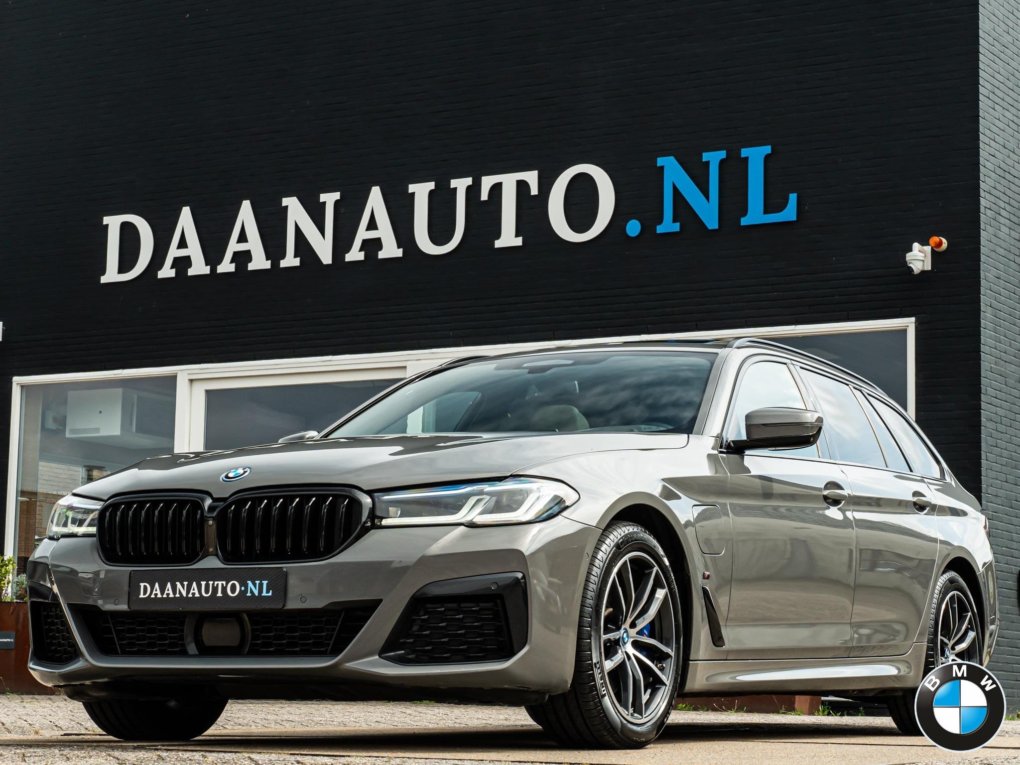 BMW 530e Touring xDrive Business Edition Plus M Sport Pano C, 1998 cc, 1935 kg, Gebruikt, Euro 6