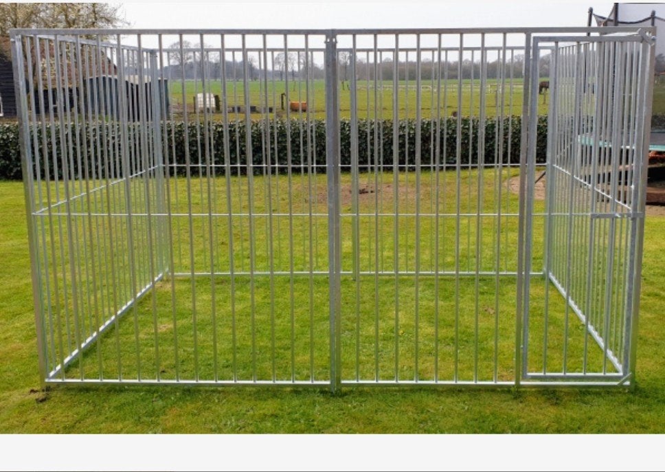 Honden kennel, Ophalen, 110 cm of meer, 100 cm of meer
