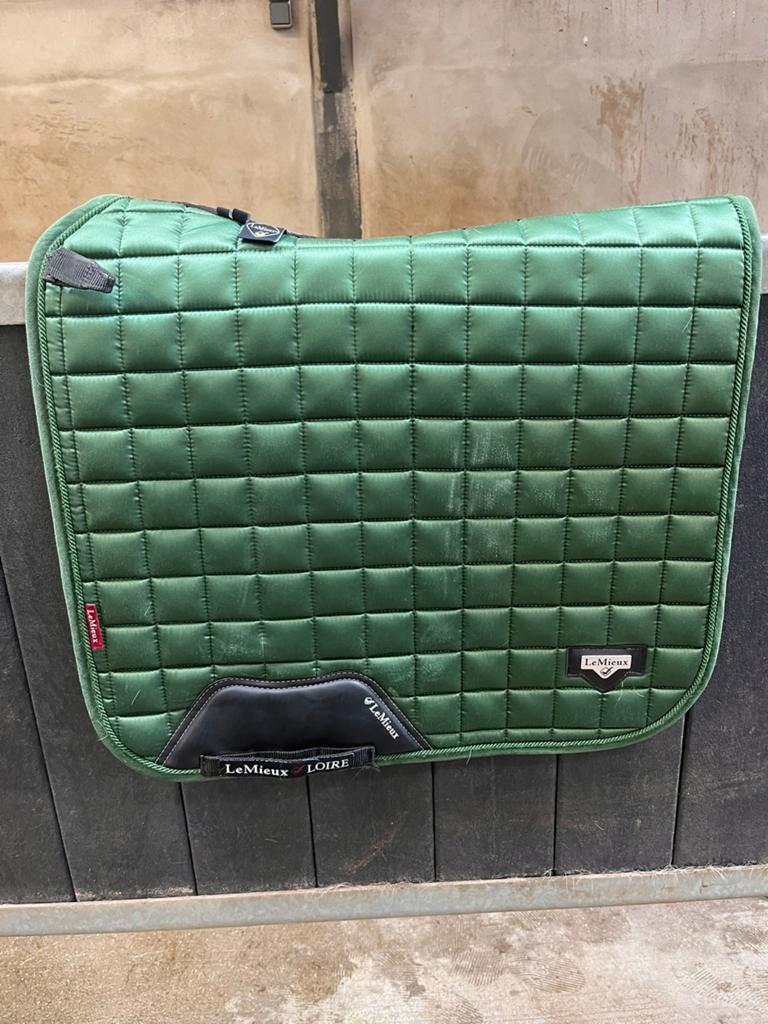 Lemieux loire dressuur dekje, Dieren en Toebehoren, Paarden en Pony's | Dekens en Dekjes, Full (L), Gebruikt, Dressuurdekje, Ophalen of Verzenden
