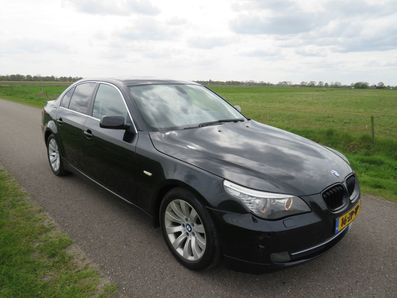 BMW 5 Serie 520 163pk Automaat Sedan 2008 Navigatie Airco co, Auto diversen, Schadeauto's, Automaat, Petuelring 130 ,80809, München, Deutschland
