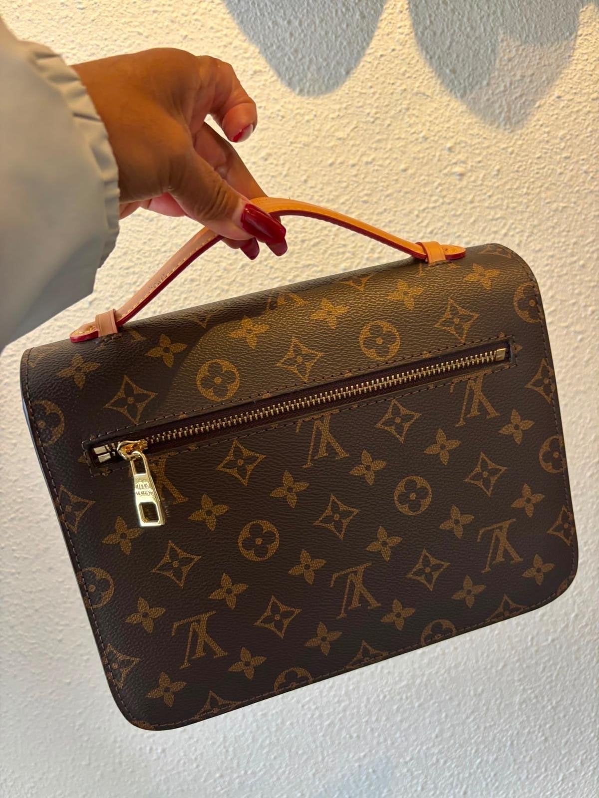 Louis Vuitton Pochette Metis Monogram Canvas Handtas, Sieraden, Tassen en Uiterlijk, Ophalen of Verzenden, Zo goed als nieuw, Bruin
