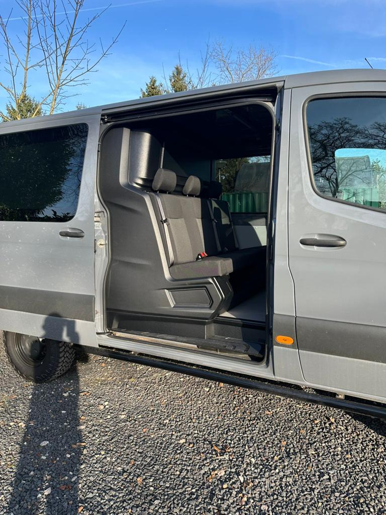 3 persoons achterbank Mercedes sprinter vanaf 2018 tm heden, Auto-onderdelen, Interieur en Bekleding, Ophalen, Nieuw, Mercedes-Benz