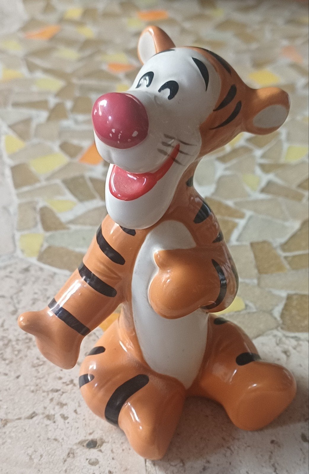 Disney Tigger Teigetje Disney Japan, Ophalen of Verzenden, Zo goed als nieuw, Beeldje of Figuurtje