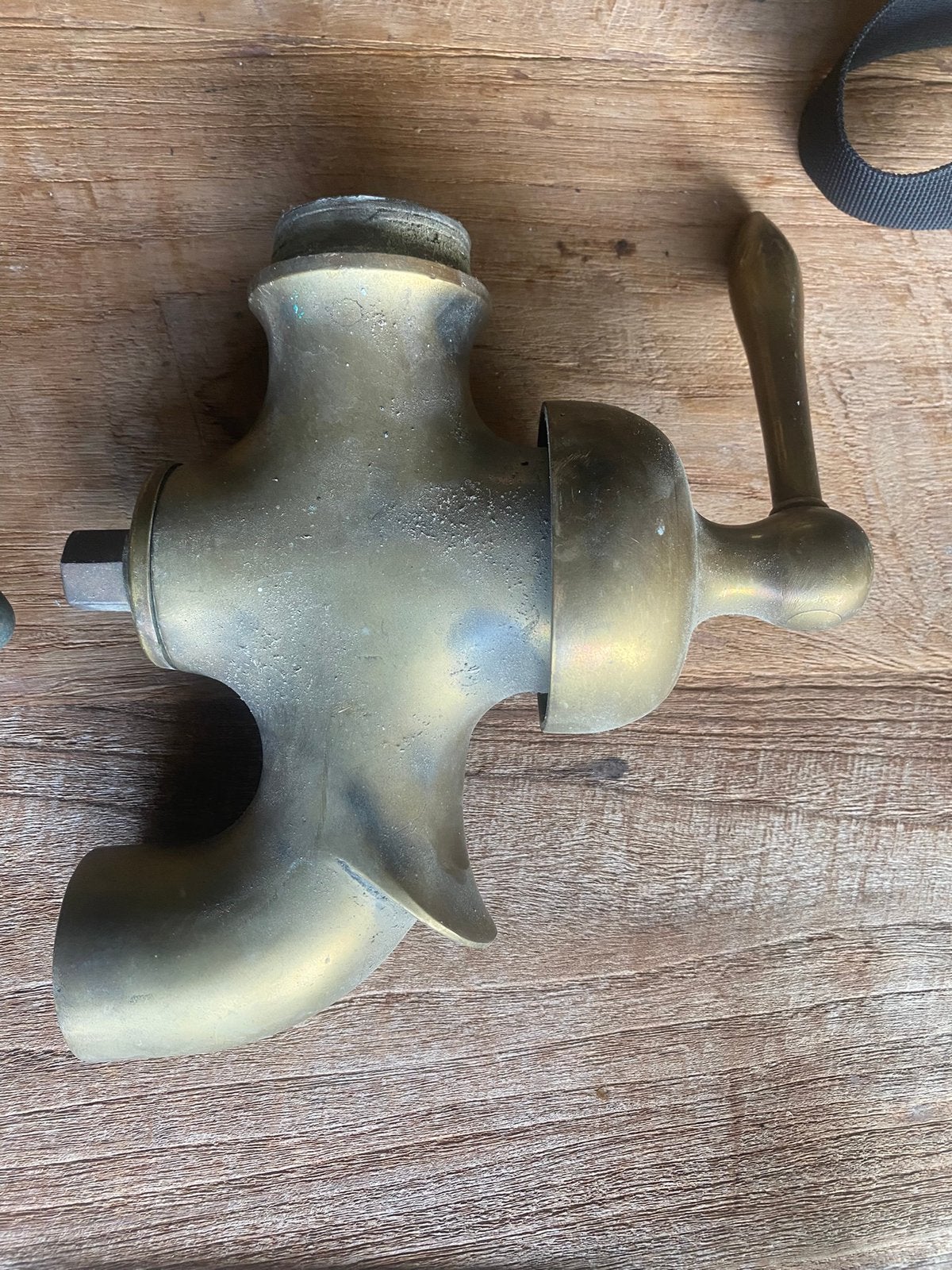Enorm zware bronzen kraan, Ophalen of Verzenden, Brons
