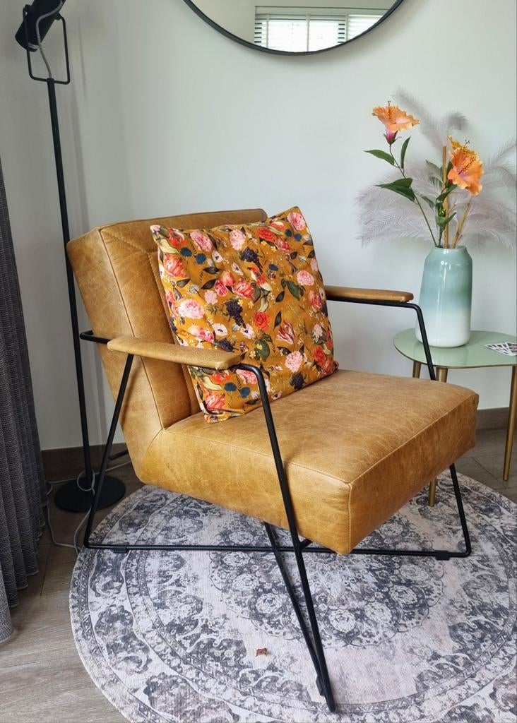 Prachtige fauteuil, Ophalen, 75 tot 100 cm, Zo goed als nieuw, Leer