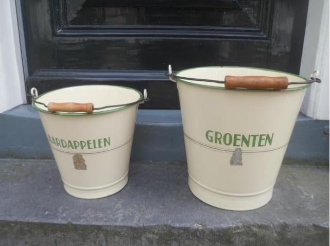 Emaillen emmers crème groen 2x Aardappelen en Groenten emmer, Antiek en Kunst, Antiek | Emaille, Ophalen of Verzenden