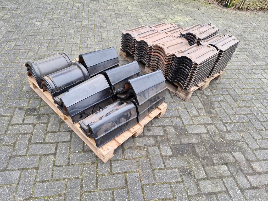 Monier Hollander Dakpannen , Gevelpan , Nokpan, Ophalen, Gebruikt, 15 m² of meer, Dakpannen
