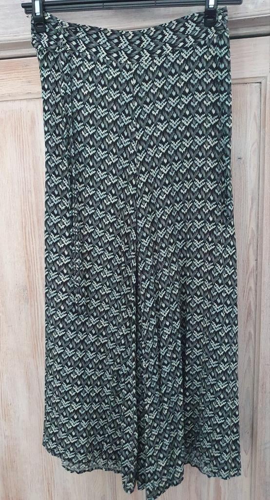 Nieuwe Broek(rok) wijde pijpen mt 38-40., Kleding | Dames, Broeken en Pantalons, Maat 38/40 (M), Zwart, Nieuw, Ophalen of Verzenden