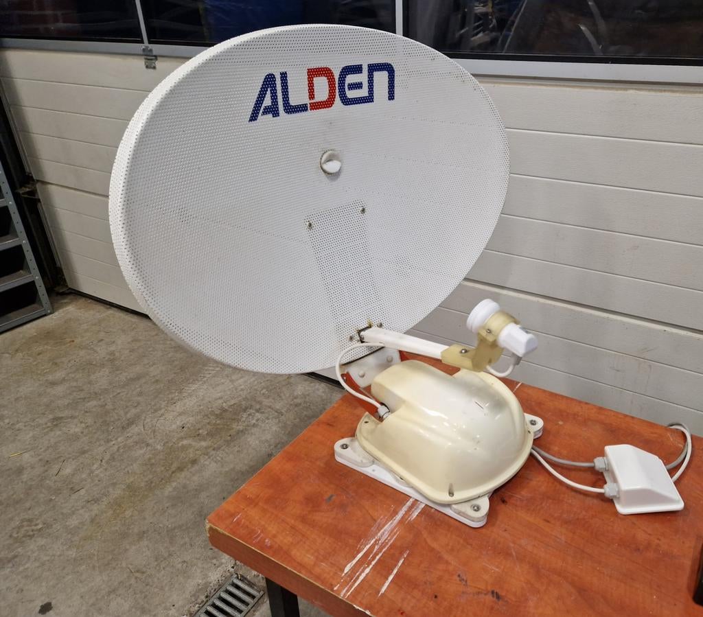 Complete Alden AS2 80cm  automatische schotel met besturing, Ophalen