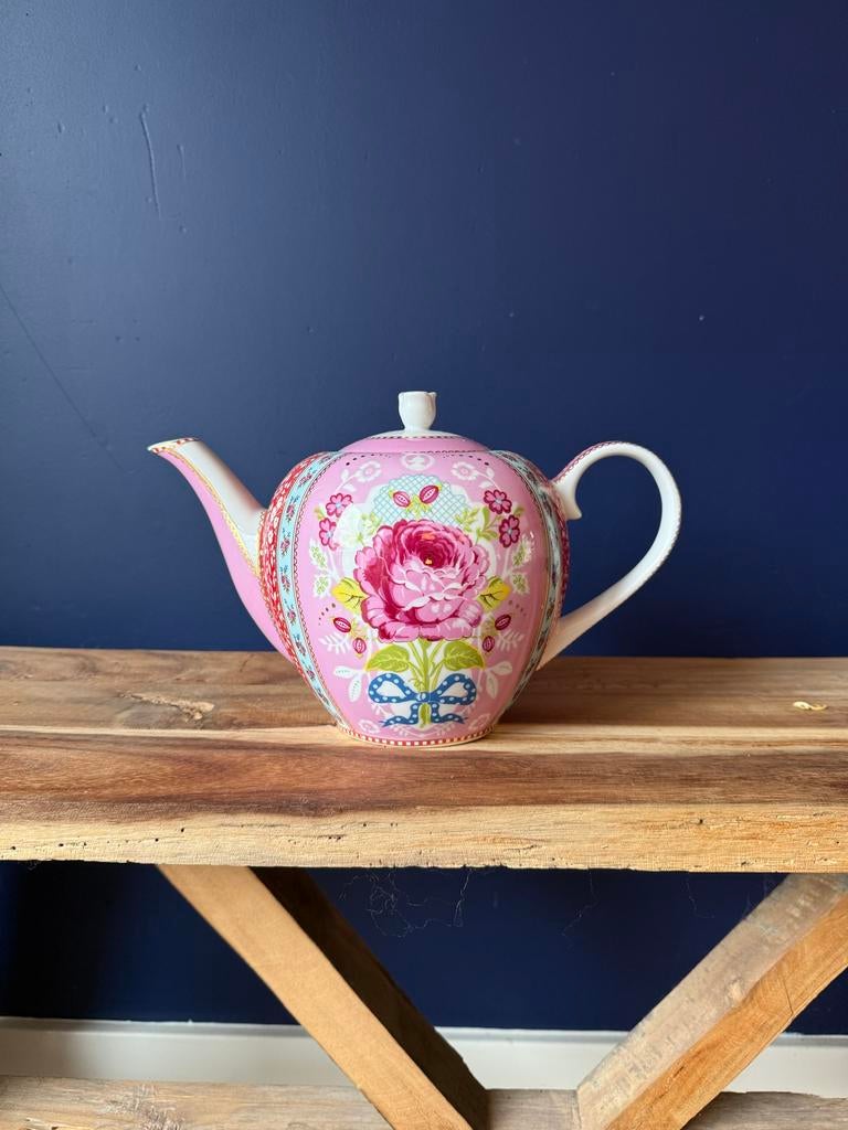 Pip Studio Floral Fantasy Pink Servies, Ophalen, Zo goed als nieuw, Overige stijlen, Porselein