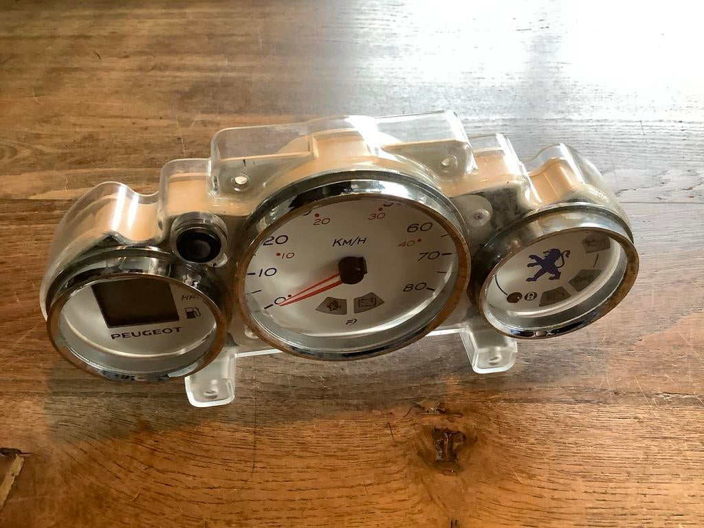 Peugeot Elystar km klok.          (Nr 6), Fietsen en Brommers, Verzenden, Nieuw, Overige typen