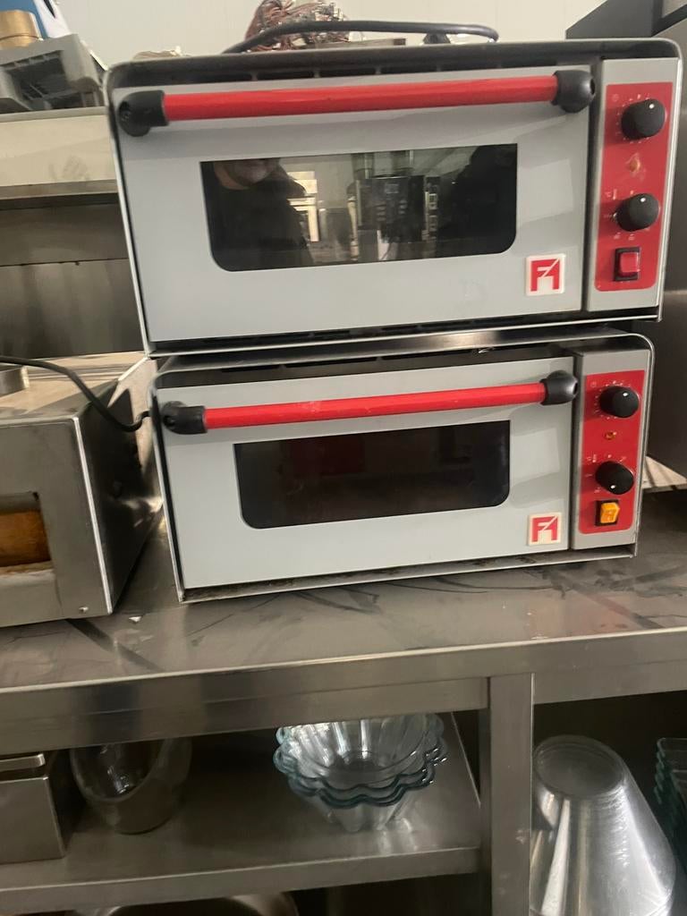 Pizzaoven,Spoeltafel .Bakplaat.Koelkast., Ophalen of Verzenden, Ovens, Magnetrons en Steamers