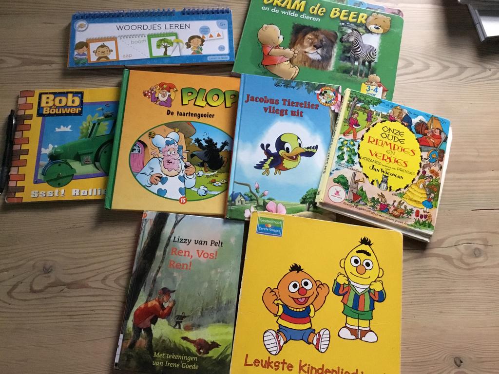 Acht kinderboekjes oa. Bob de Bouwer, Sesamstraat, Boeken, Ophalen of Verzenden
