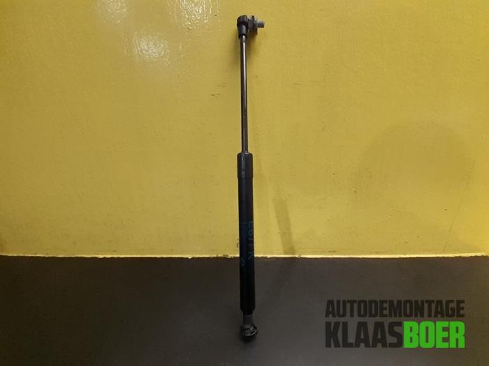 Gasdemper Motorkap links van een BMW 1-Serie, Auto-onderdelen, Ophalen of Verzenden, 6 maanden garantie, Gebruikt, BMW