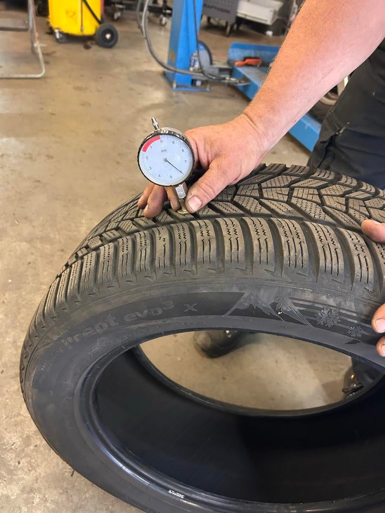 Hankook Winter i*cept evo³ X winterbanden – 6–7 mm profiel, Ophalen, Gebruikt, Winterbanden, Band(en)