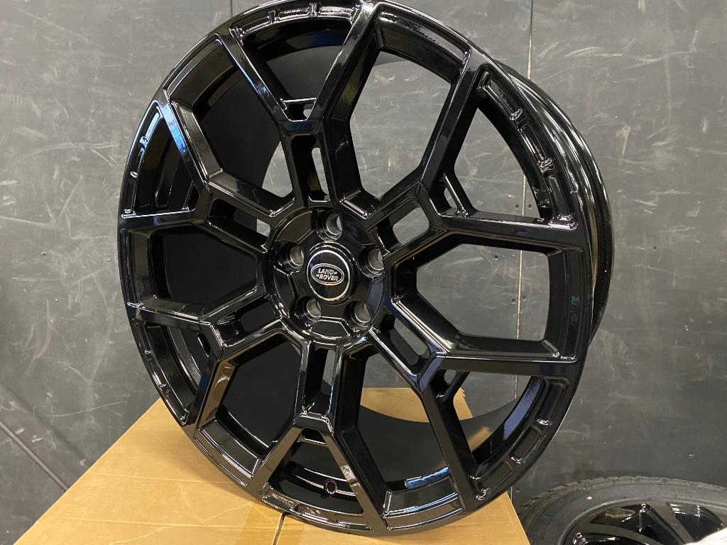 22” LAND ROVER DEFENDER 90 / 110 / 130 / V8 DYNAMIC SE / HSE, Ophalen, Velg(en), 285 mm, Nieuw