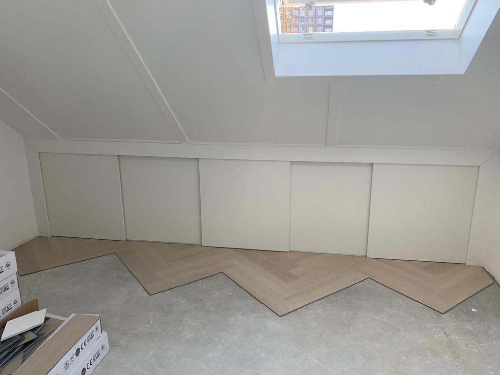 schuifdeuren zolder, Ophalen of Verzenden, Gebruikt, Met deur(en), 150 tot 200 cm