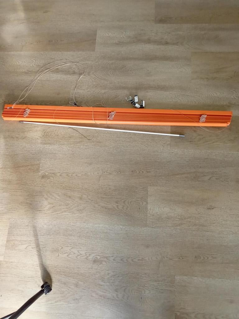 Luxaflex Jaloezie draaikiepraam 25mm 131cm breed 140cm lang, Ophalen