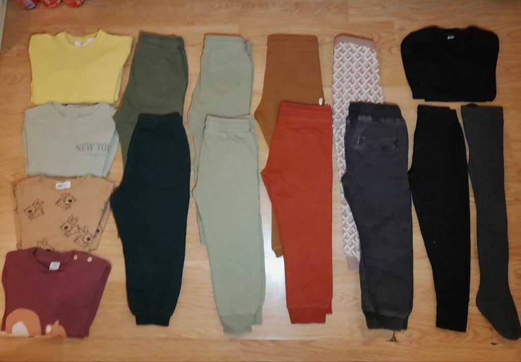 Pakket jongens of meisjes kleding maat 98-104 broek & trui, Kinderen en Baby's, Kinderkleding | Maat 98, Gebruikt, Jongen of Meisje