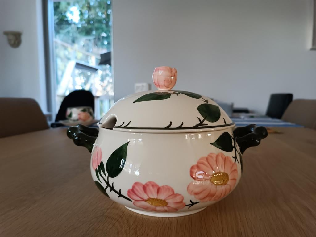 Villeroy en Boch WILD ROSE Soepterrine met deksel, Antiek en Kunst, Ophalen