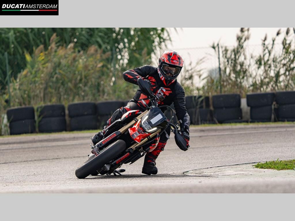 DUCATI HYPERMOTARD 698 MONO RVE (bj 2024), DUCATI, Motorrijbewijs A, Bedrijf, Onbekend