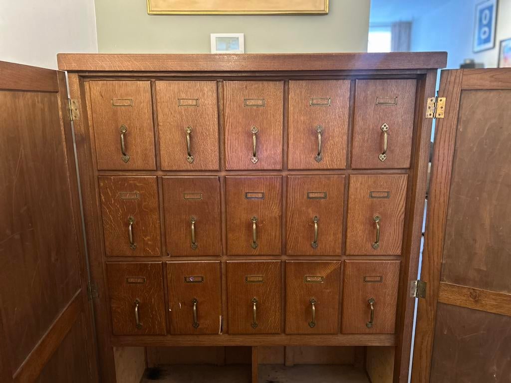 Vintage Archiefkast / Ladenkast - van Belastingdienst België, Antiek en Kunst, Antiek | Meubels | Kasten, Ophalen